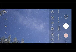 Foto do céu tiradas com celular mostrando as estrelas